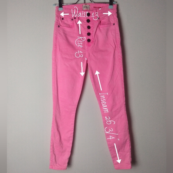 Alice + Olivia • Pink Jeans - Picture 9 of 10